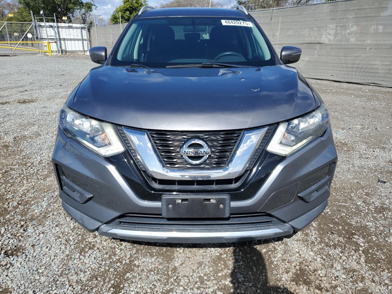 2017 NISSAN ROGUE SV - Фото 5