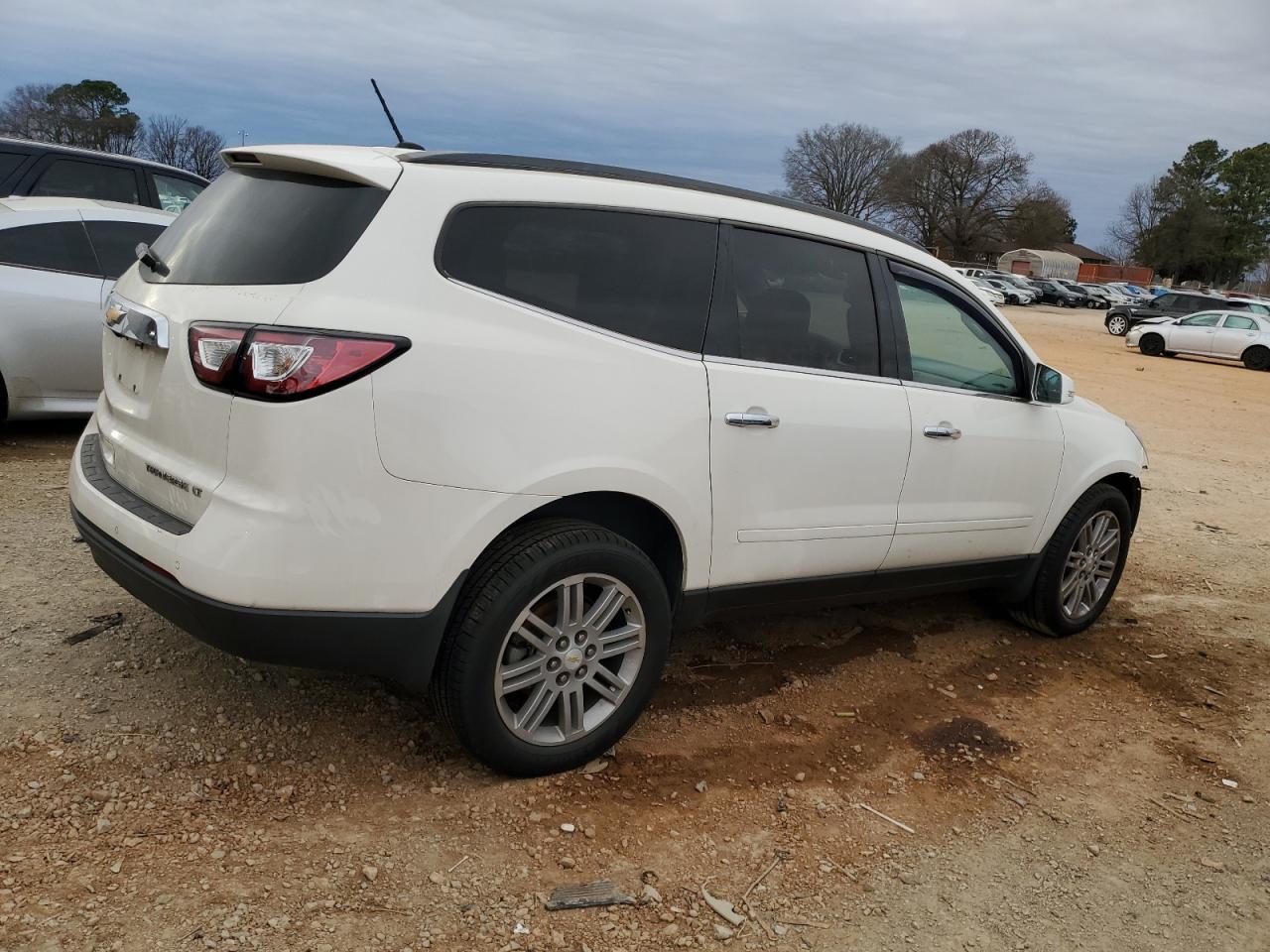 2015 CHEVROLET TRAVERSE L - Image 3