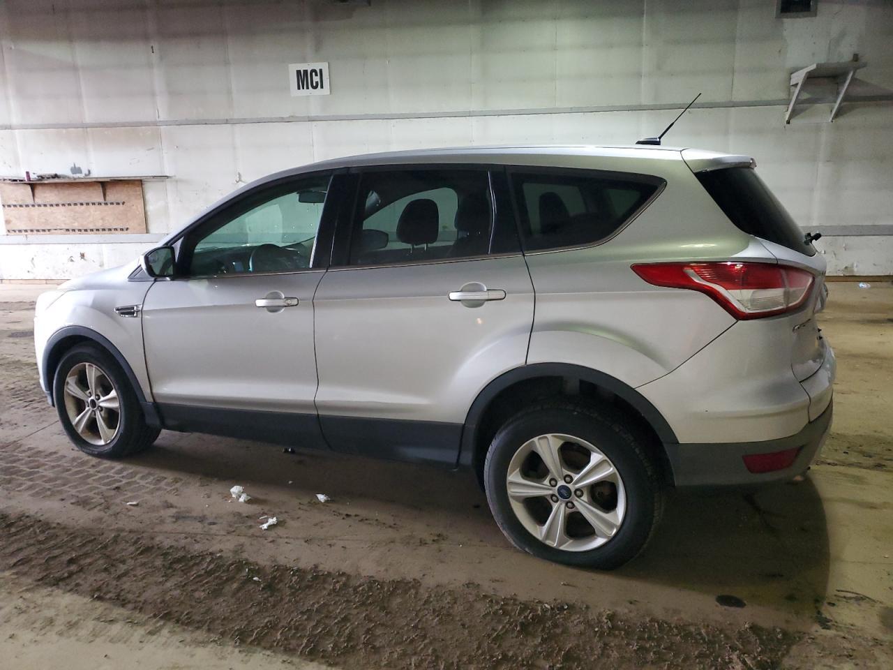 2015 FORD ESCAPE SE - Image 2