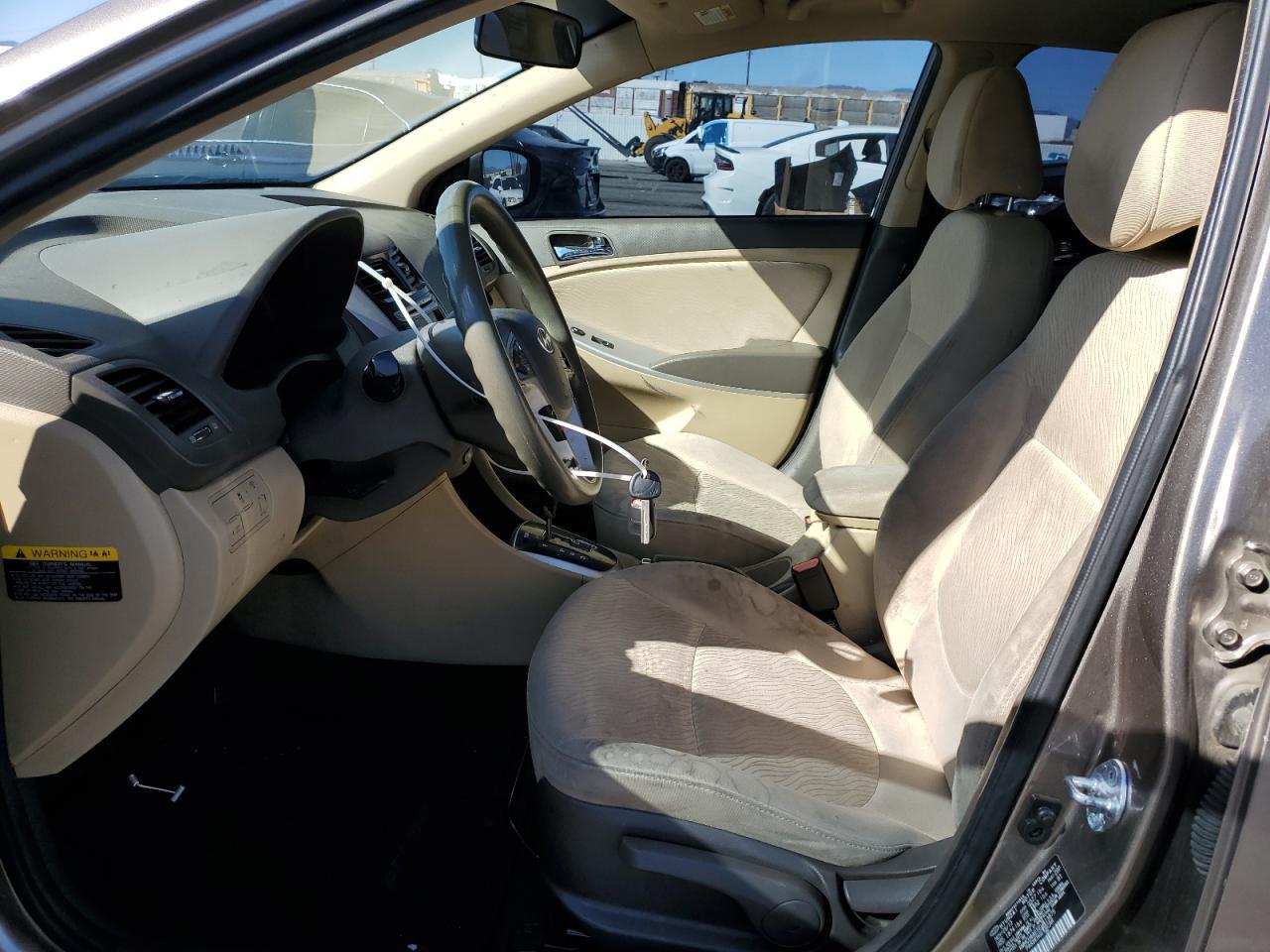 2014 HYUNDAI ACCENT GLS - Фото 7