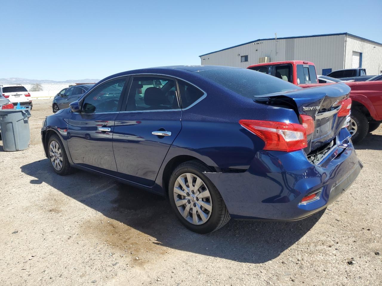 2017 NISSAN SENTRA S - Фото 2