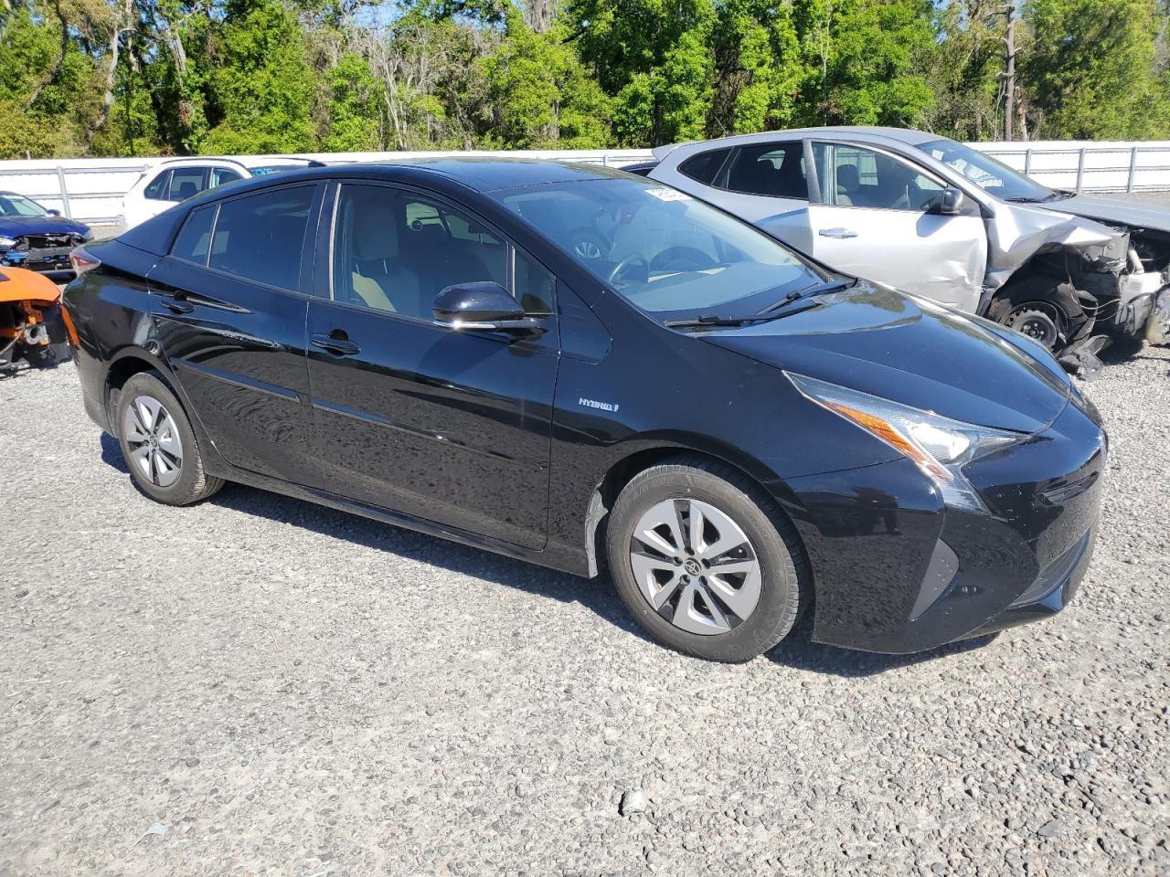 2016 TOYOTA PRIUS - Image 4