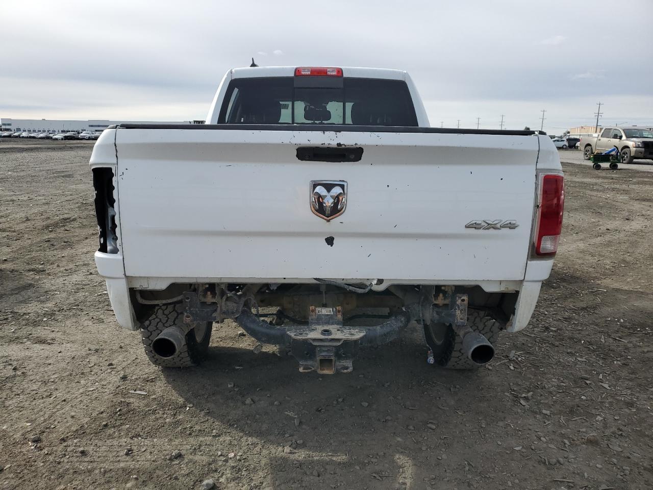 2015 RAM 1500 LARAM - Image 6