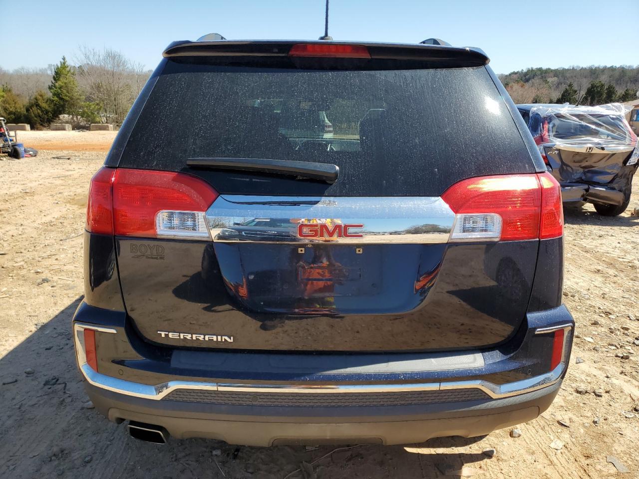 2016 GMC TERRAIN SL - Image 6