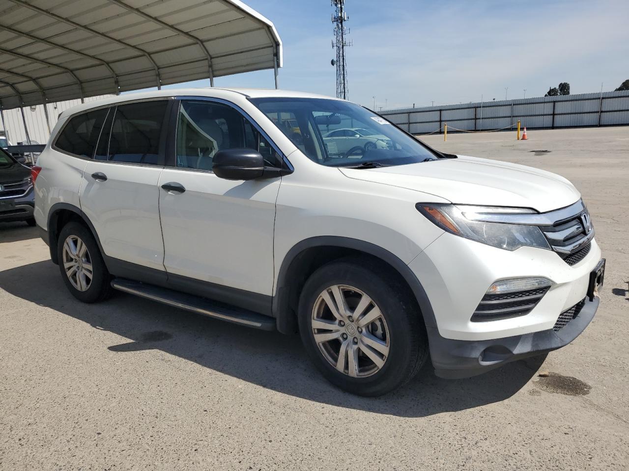 2017 HONDA PILOT LX - Фото 4