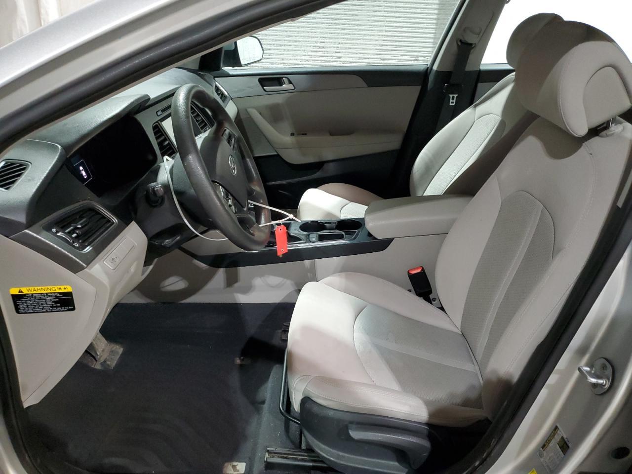 2017 HYUNDAI SONATA SE - Фото 7