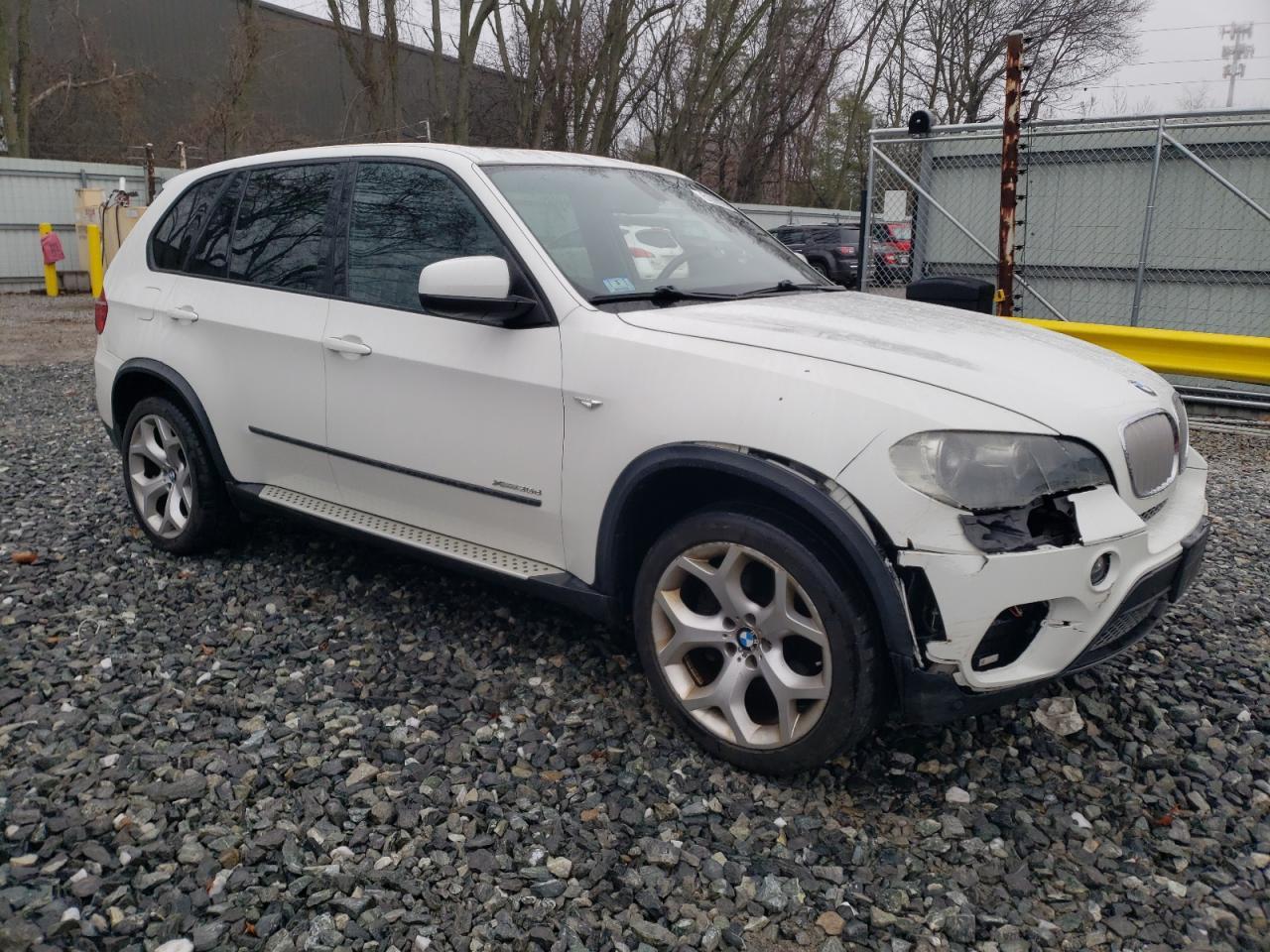 2011 BMW X5 XDRIVE3 - Фото 4