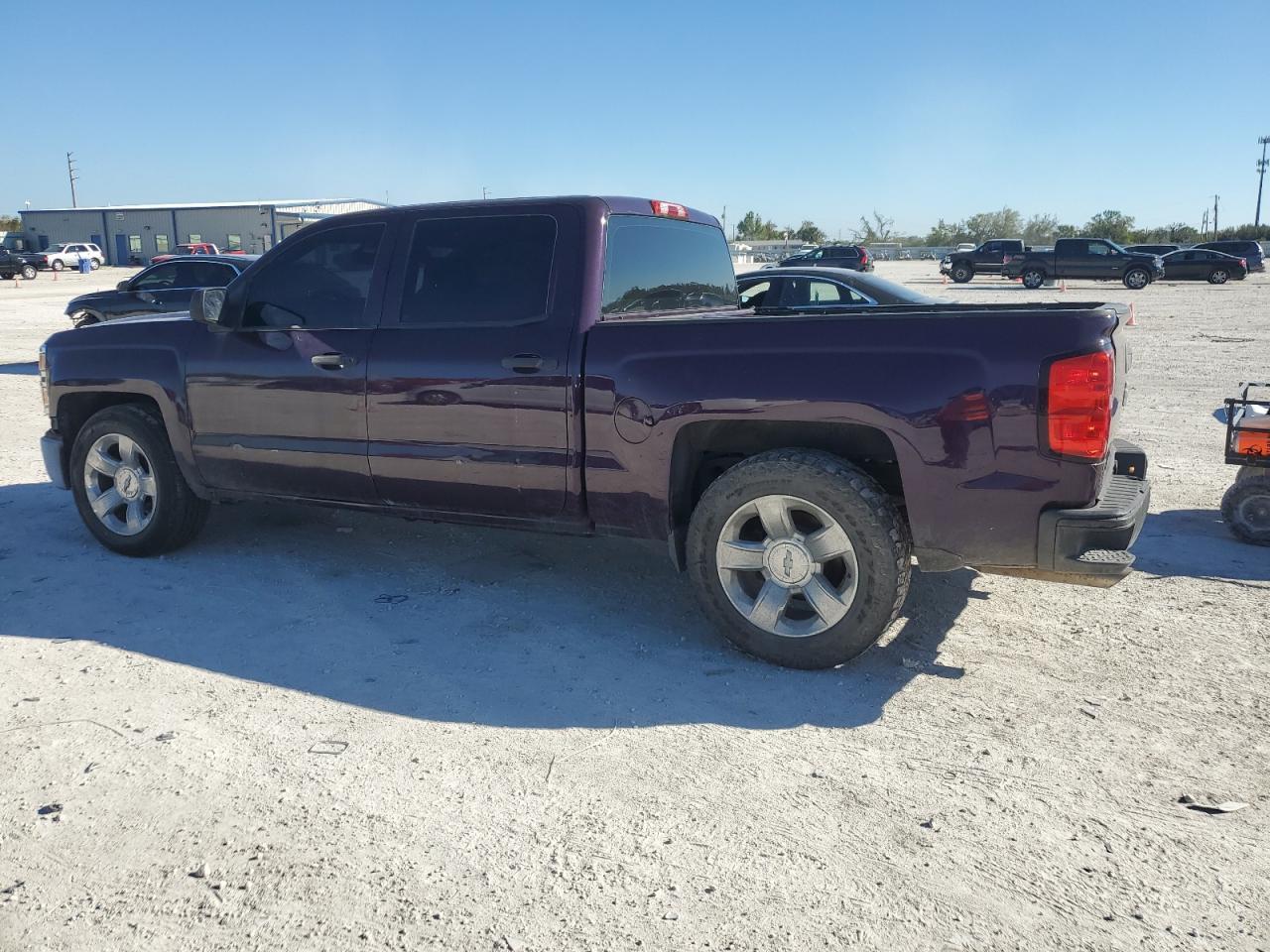 2014 CHEVROLET SILVERADO - Фото 2