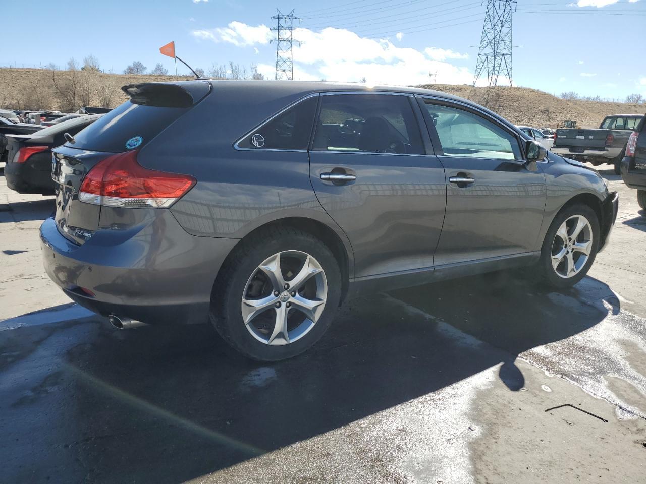 2012 TOYOTA VENZA LE - Фото 3