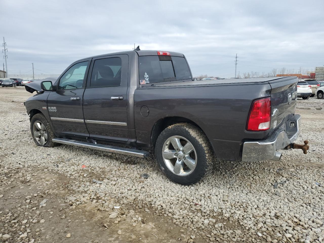 2015 RAM 1500 SLT - Image 2