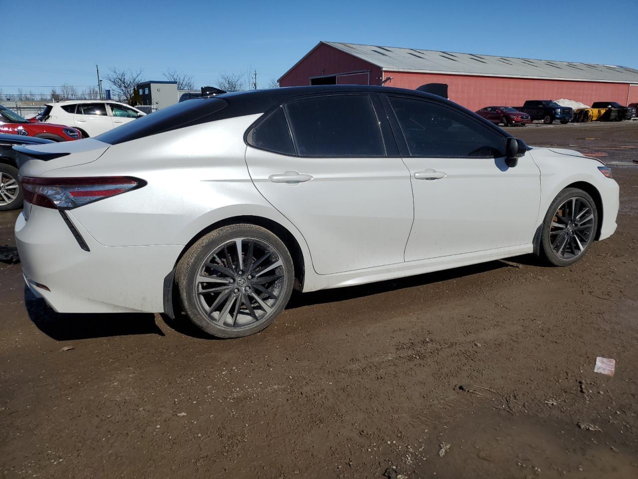 2019 TOYOTA CAMRY XSE - Фото 3