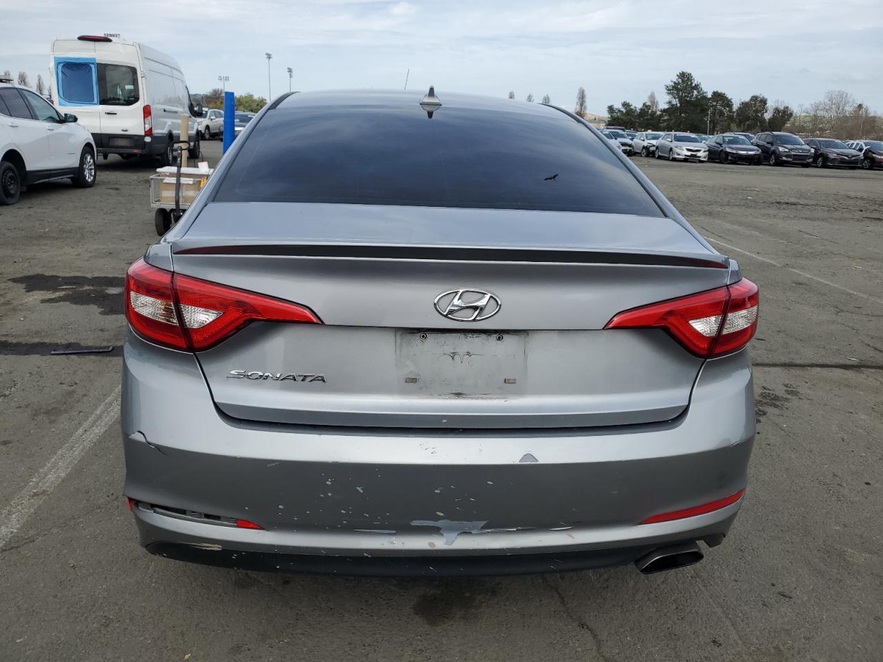 2017 HYUNDAI SONATA SE - Фото 6