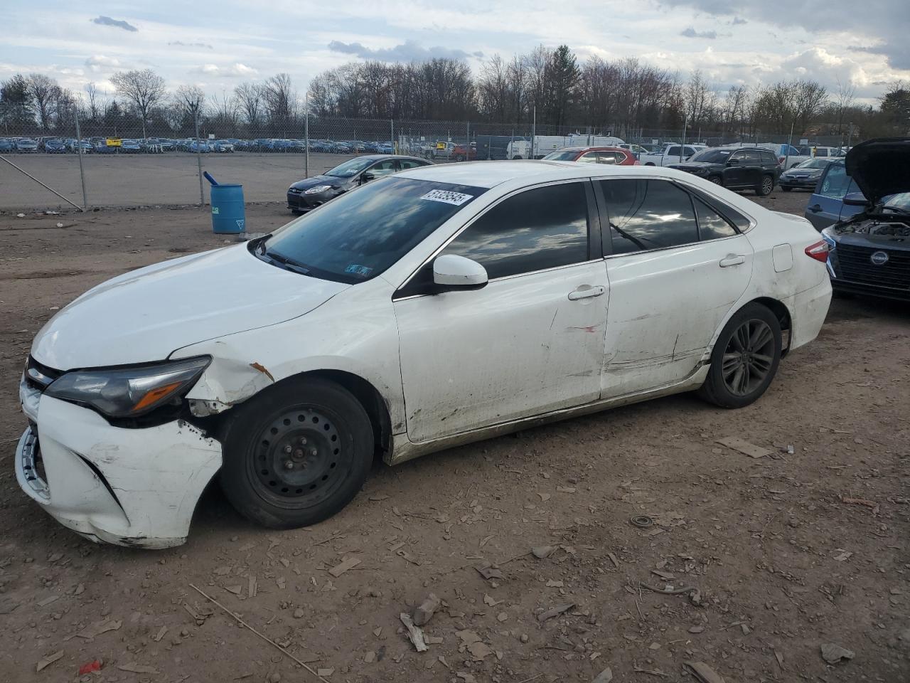 2016 TOYOTA CAMRY LE