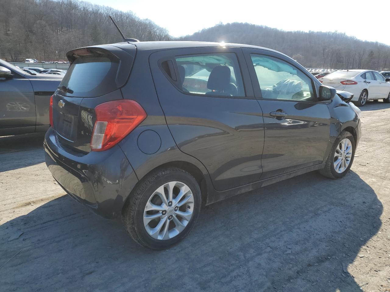 2021 CHEVROLET SPARK 1LT - Фото 3