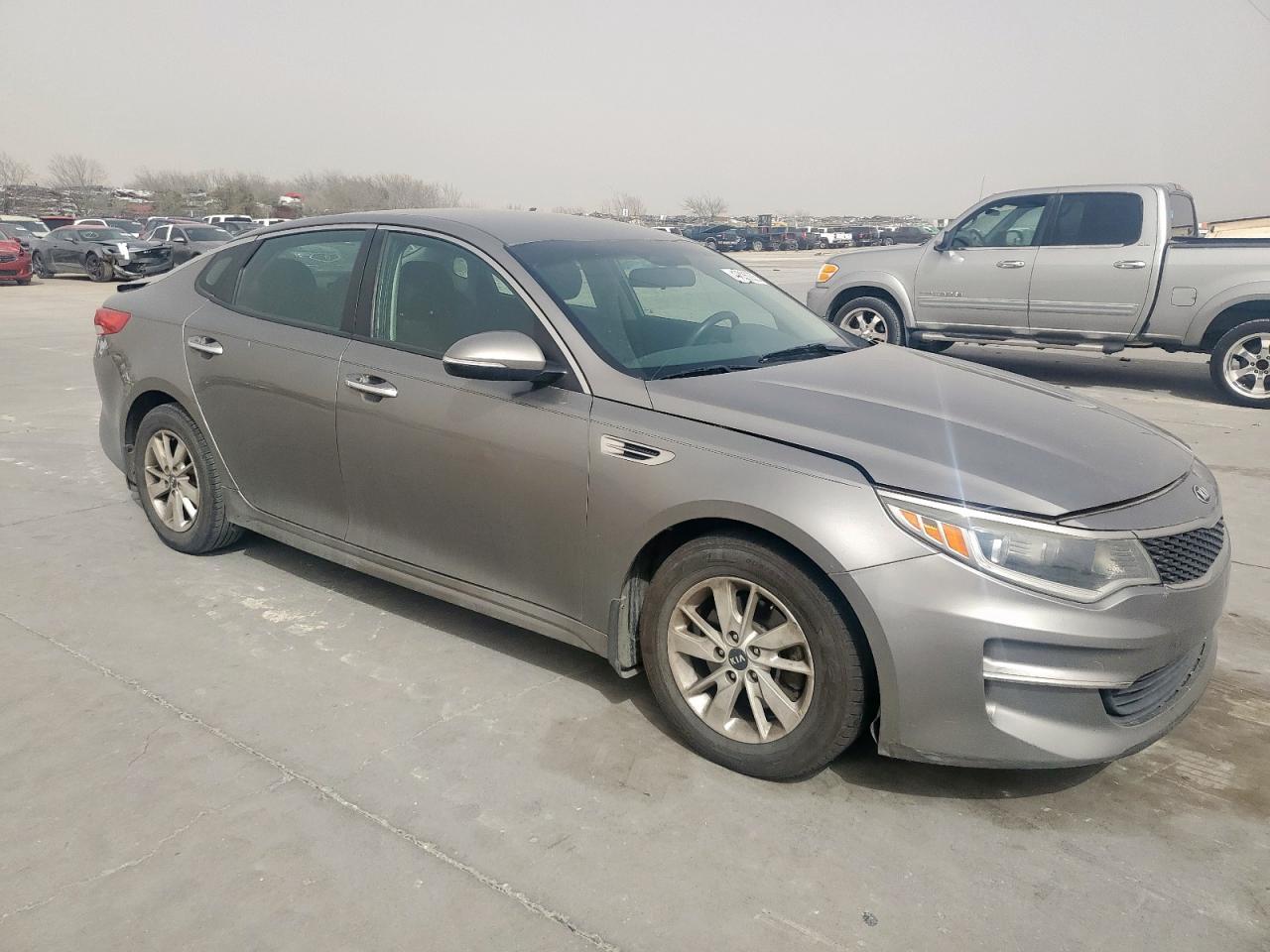 2016 KIA OPTIMA LX - Фото 4