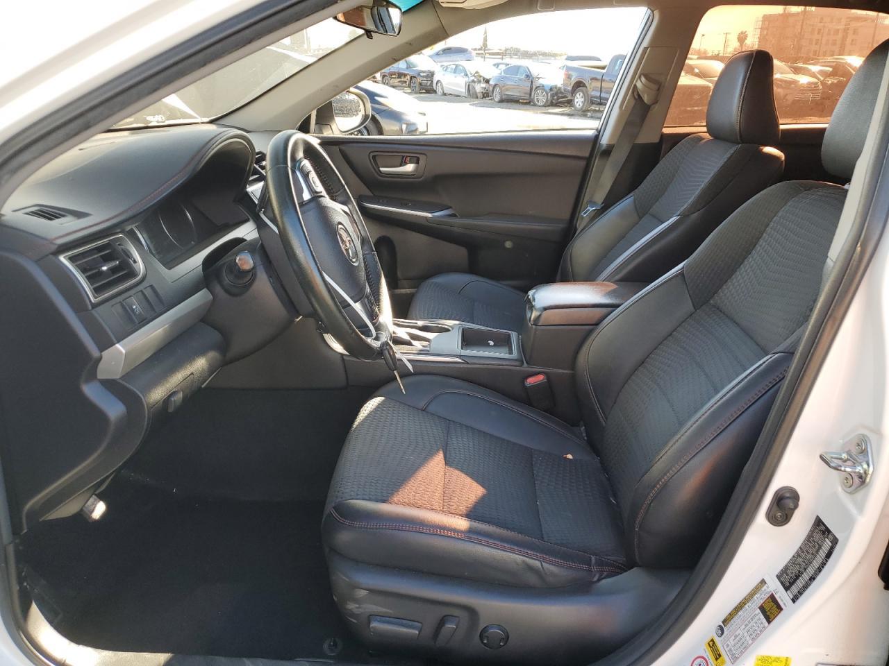 2015 TOYOTA CAMRY LE - Фото 7