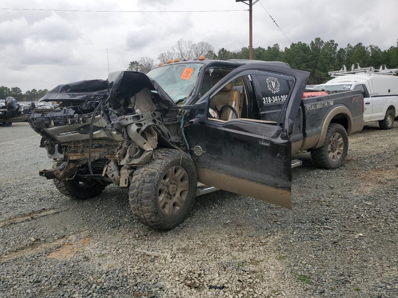 2013 FORD F250 SUPER