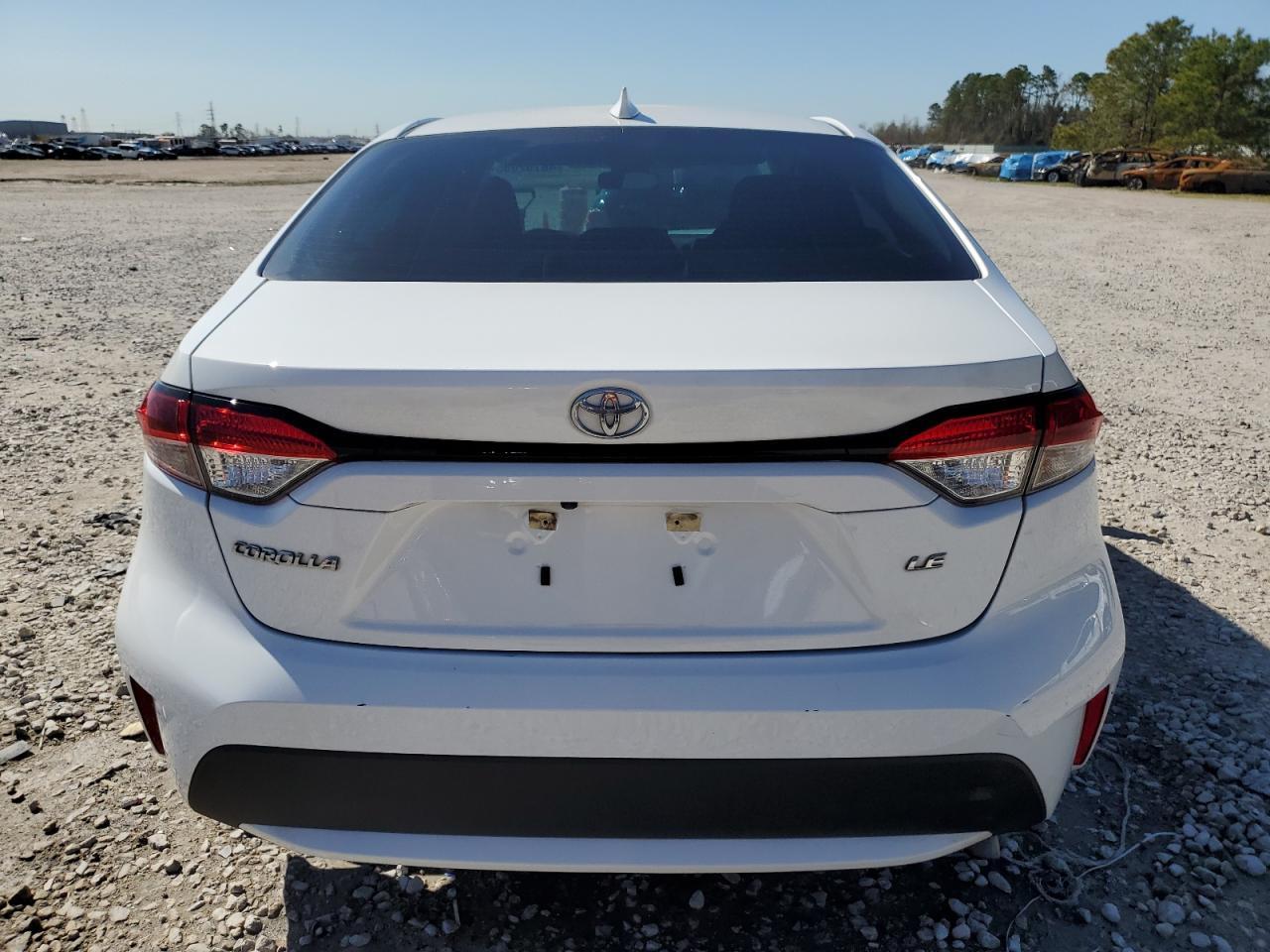 2022 TOYOTA COROLLA LE - Фото 6