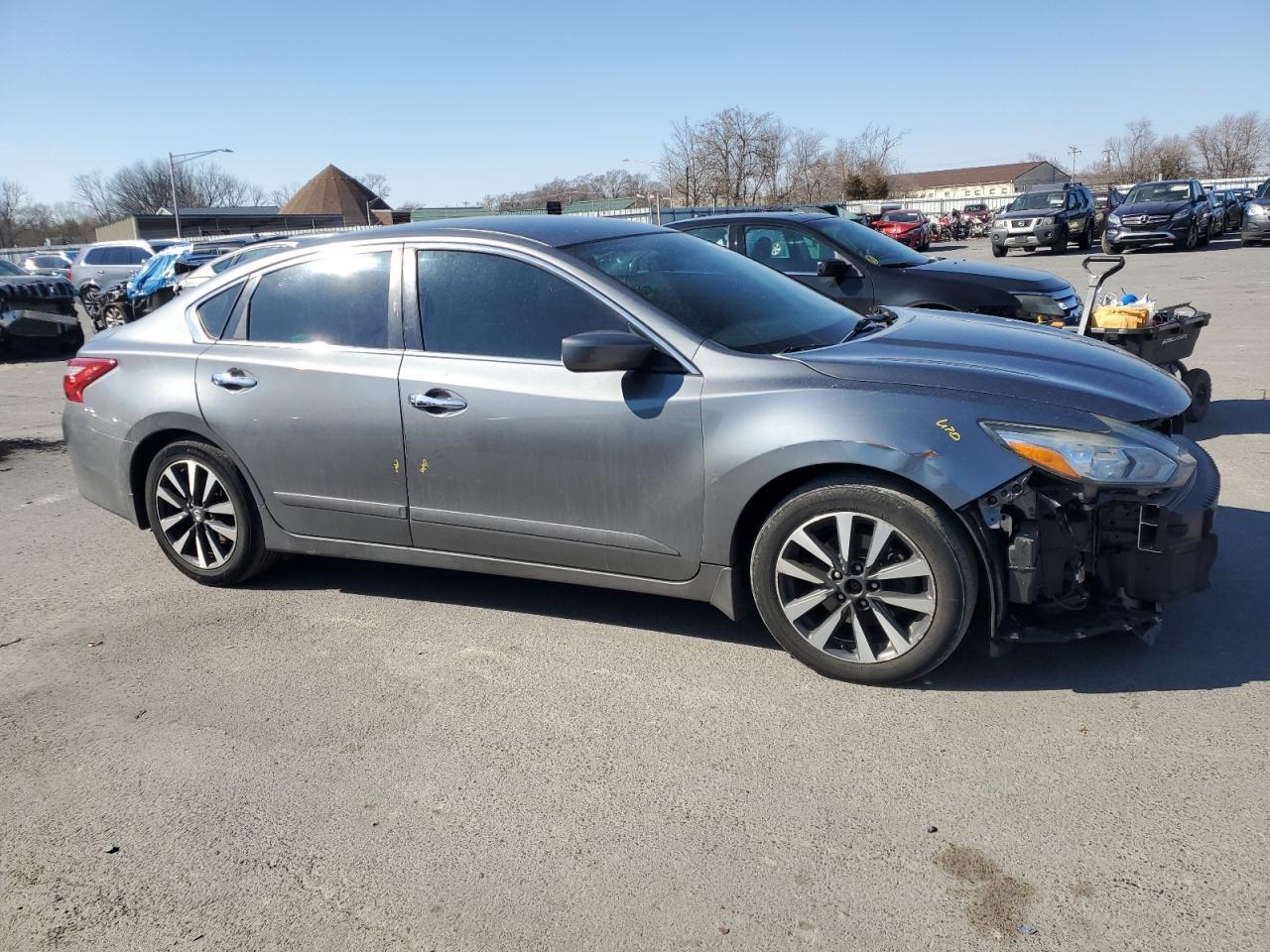2016 NISSAN ALTIMA 2.5 - Фото 4