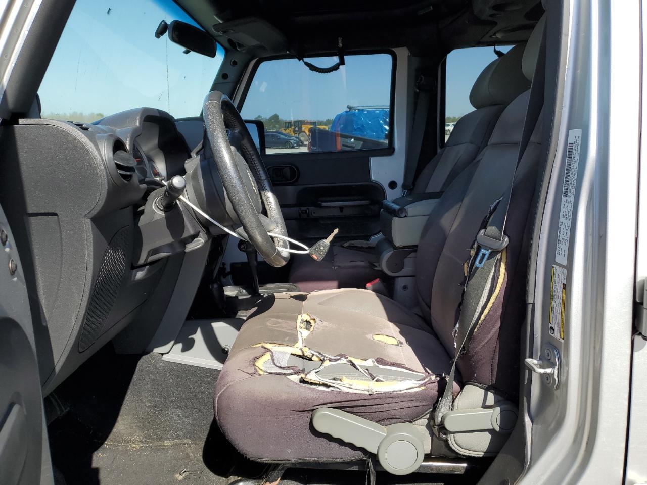 2010 JEEP WRANGLER U - Фото 7