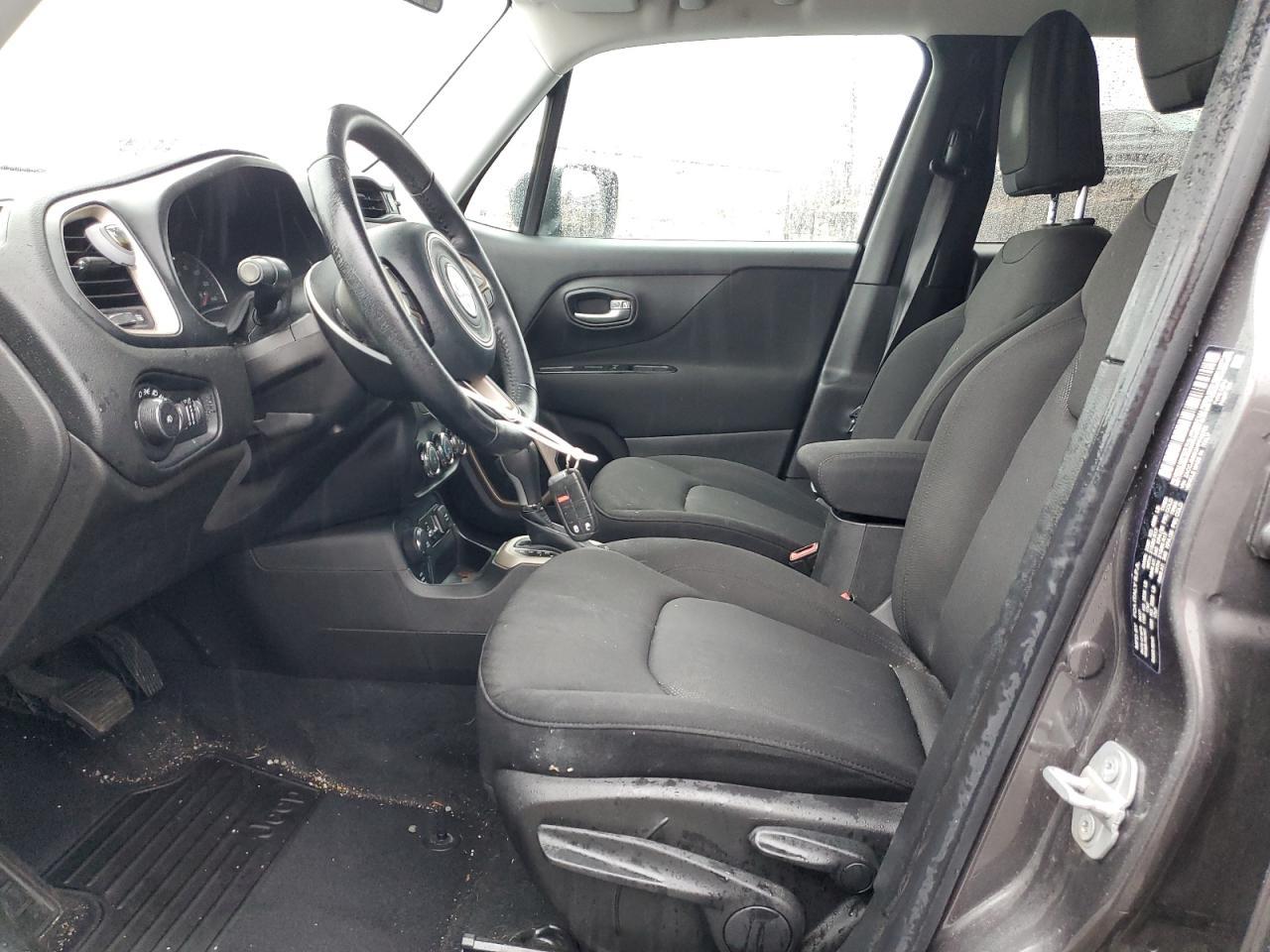 2017 JEEP RENEGADE L - Image 7