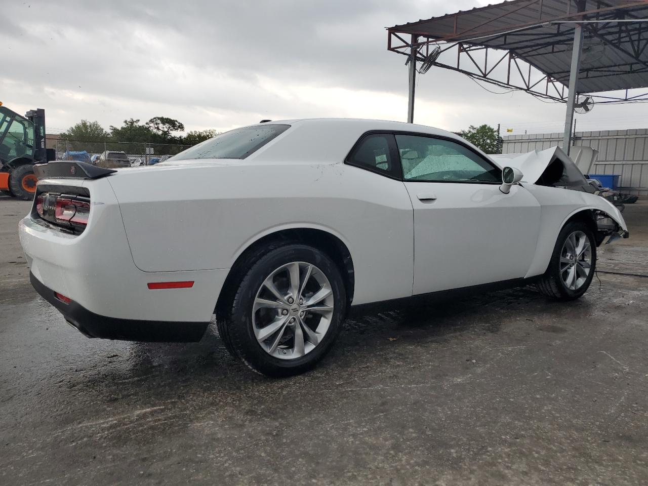2023 DODGE CHALLENGER - Фото 3