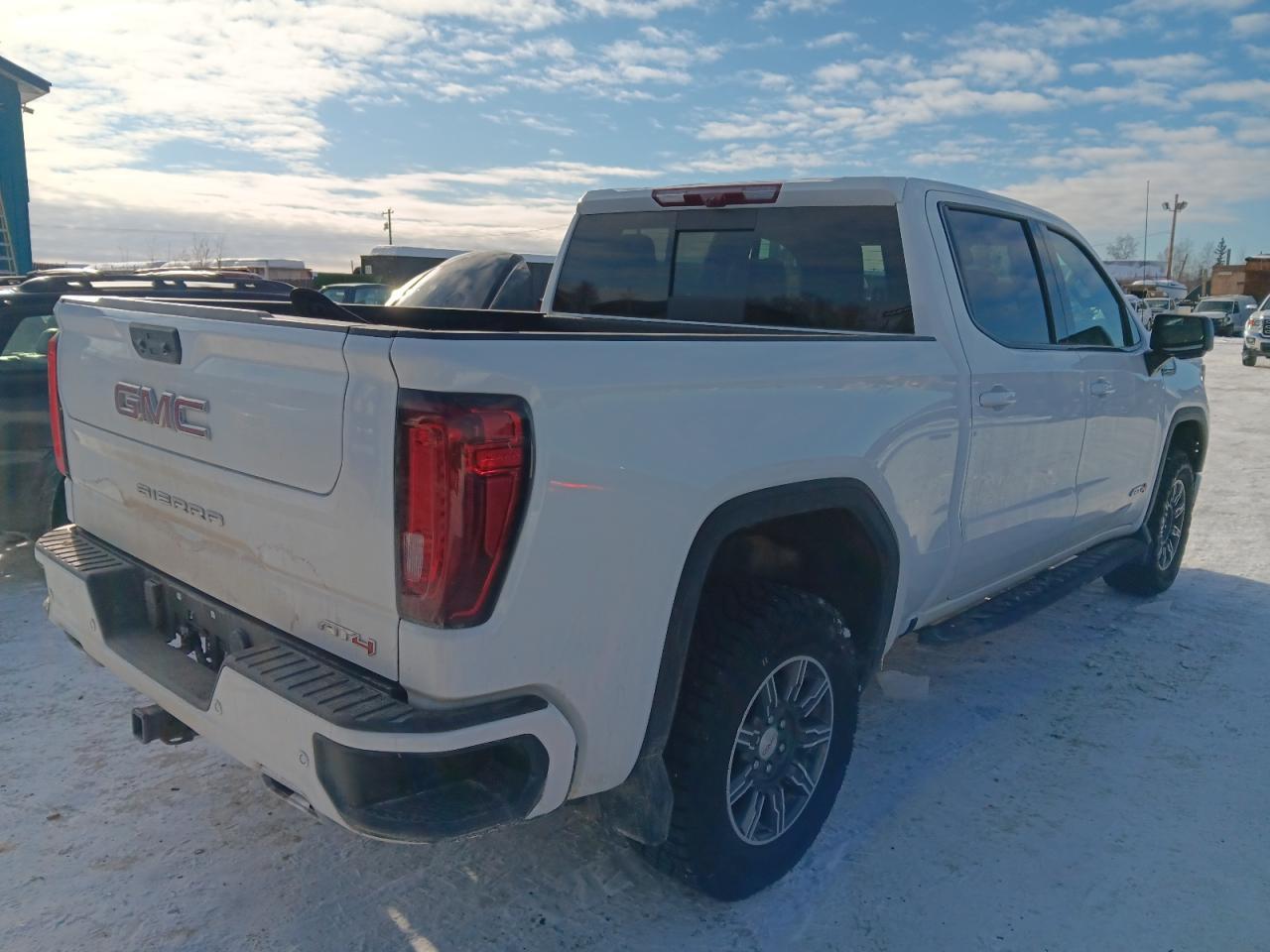 2024 GMC SIERRA K15 - Фото 3