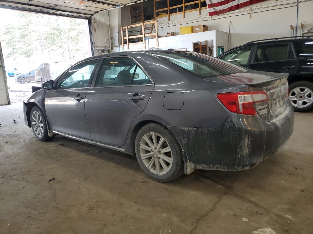 2014 TOYOTA CAMRY L - Image 2