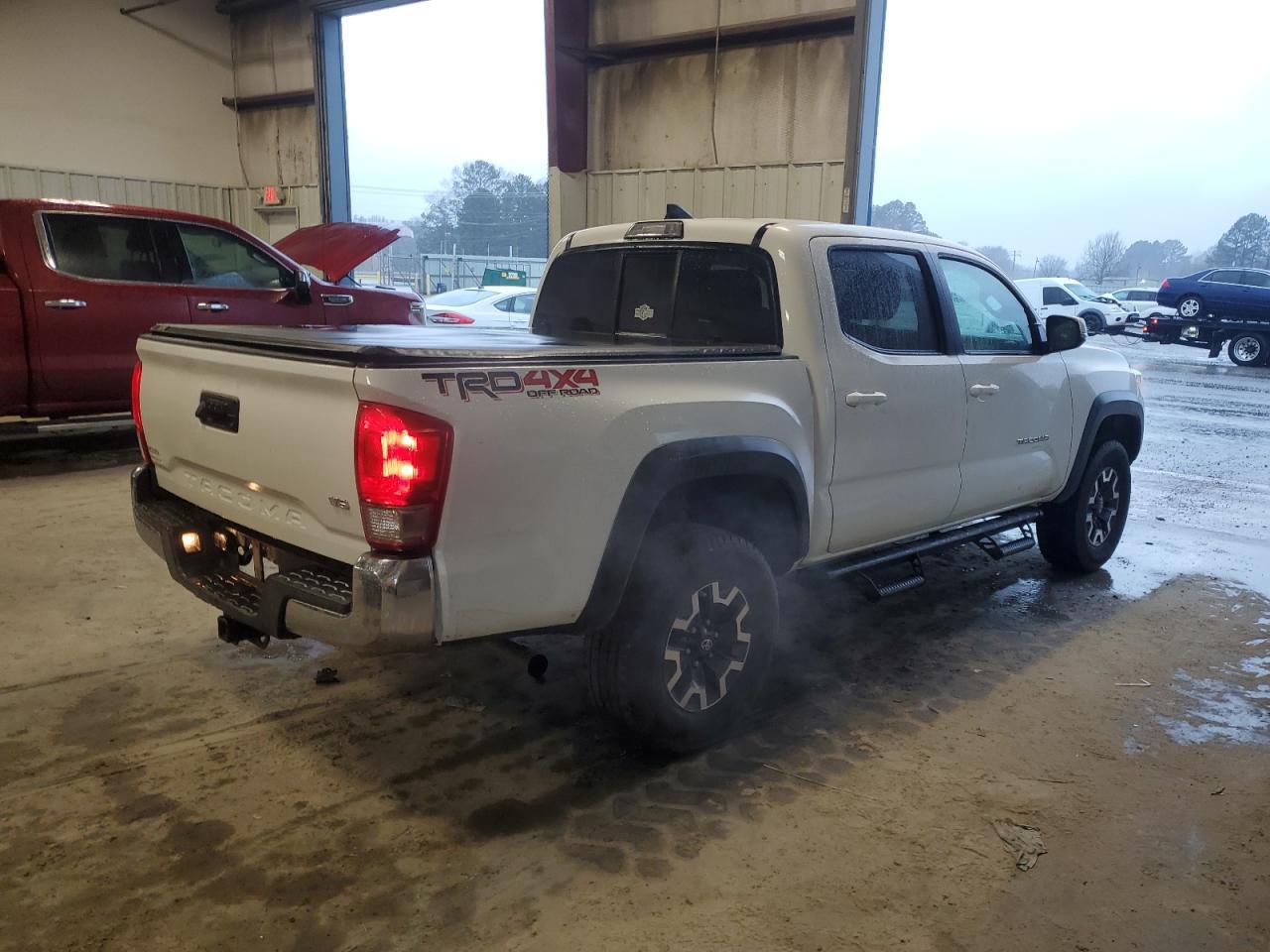 2016 TOYOTA TACOMA DOU - Image 3