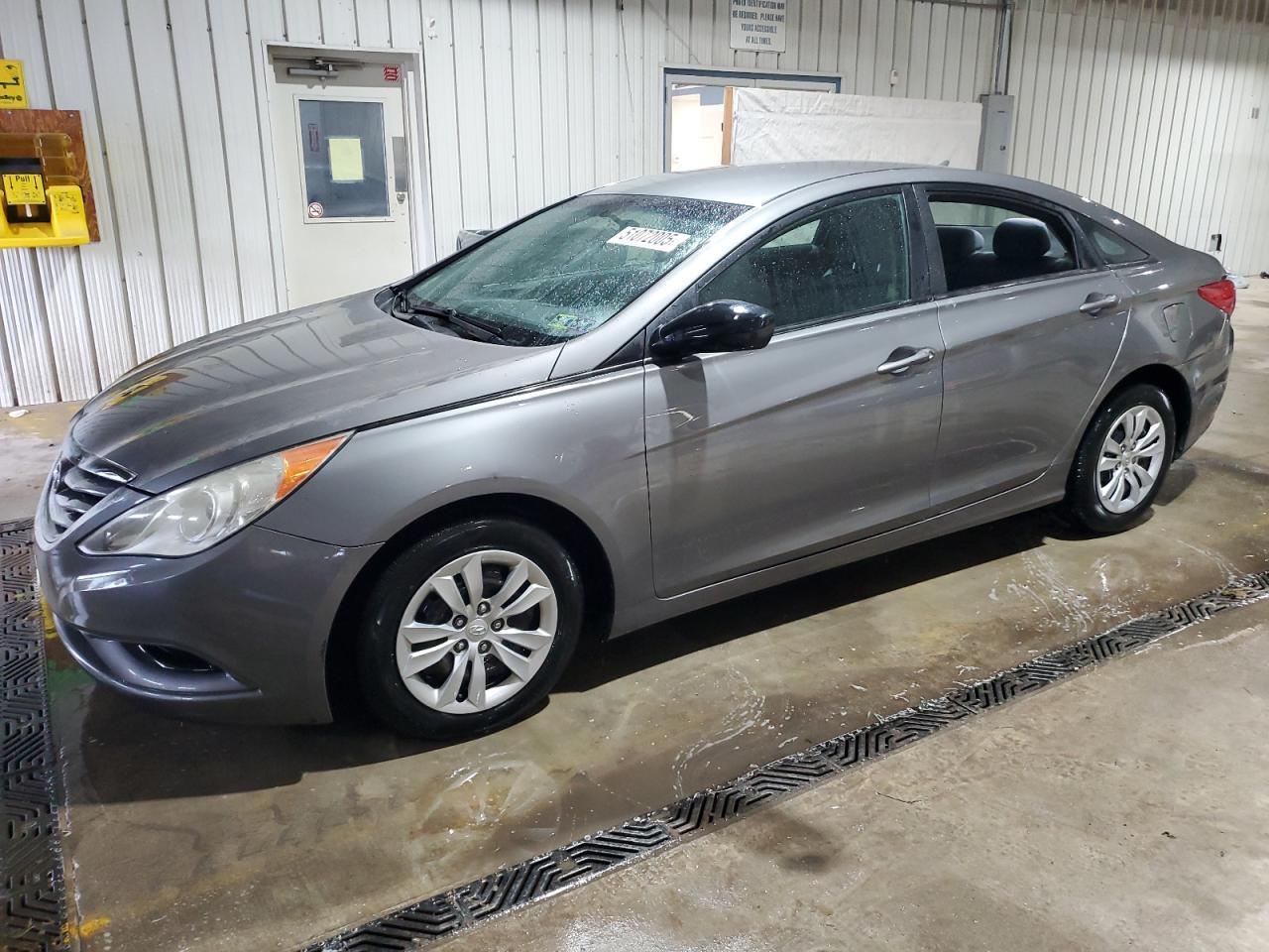 2011 HYUNDAI SONATA GLS