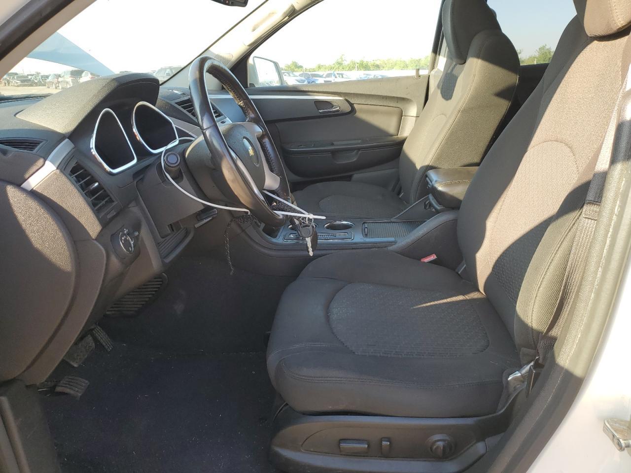 2012 CHEVROLET TRAVERSE L - Image 7