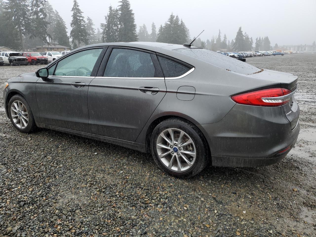2017 FORD FUSION SE - Фото 2