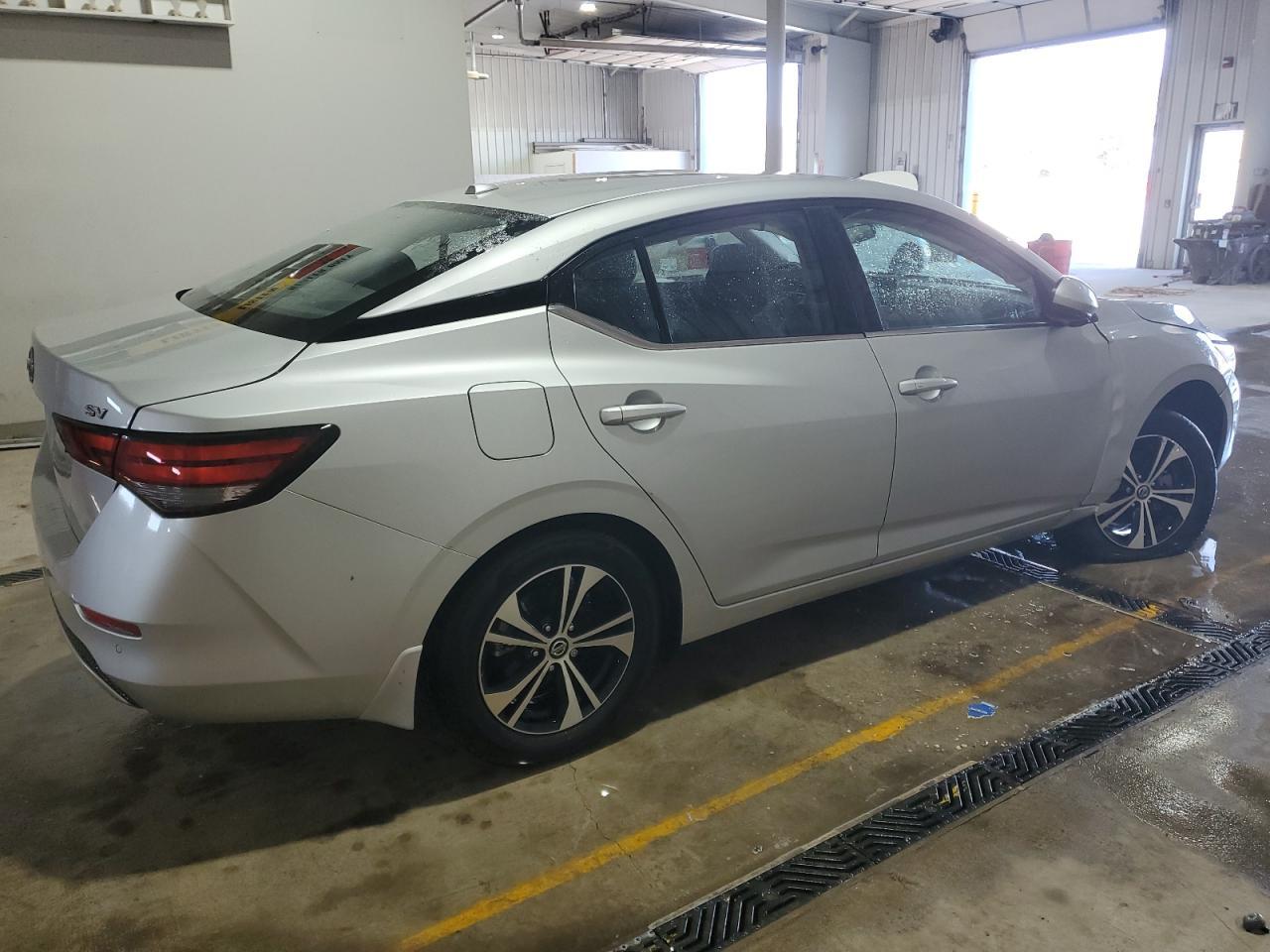 2020 NISSAN SENTRA SV - Фото 3