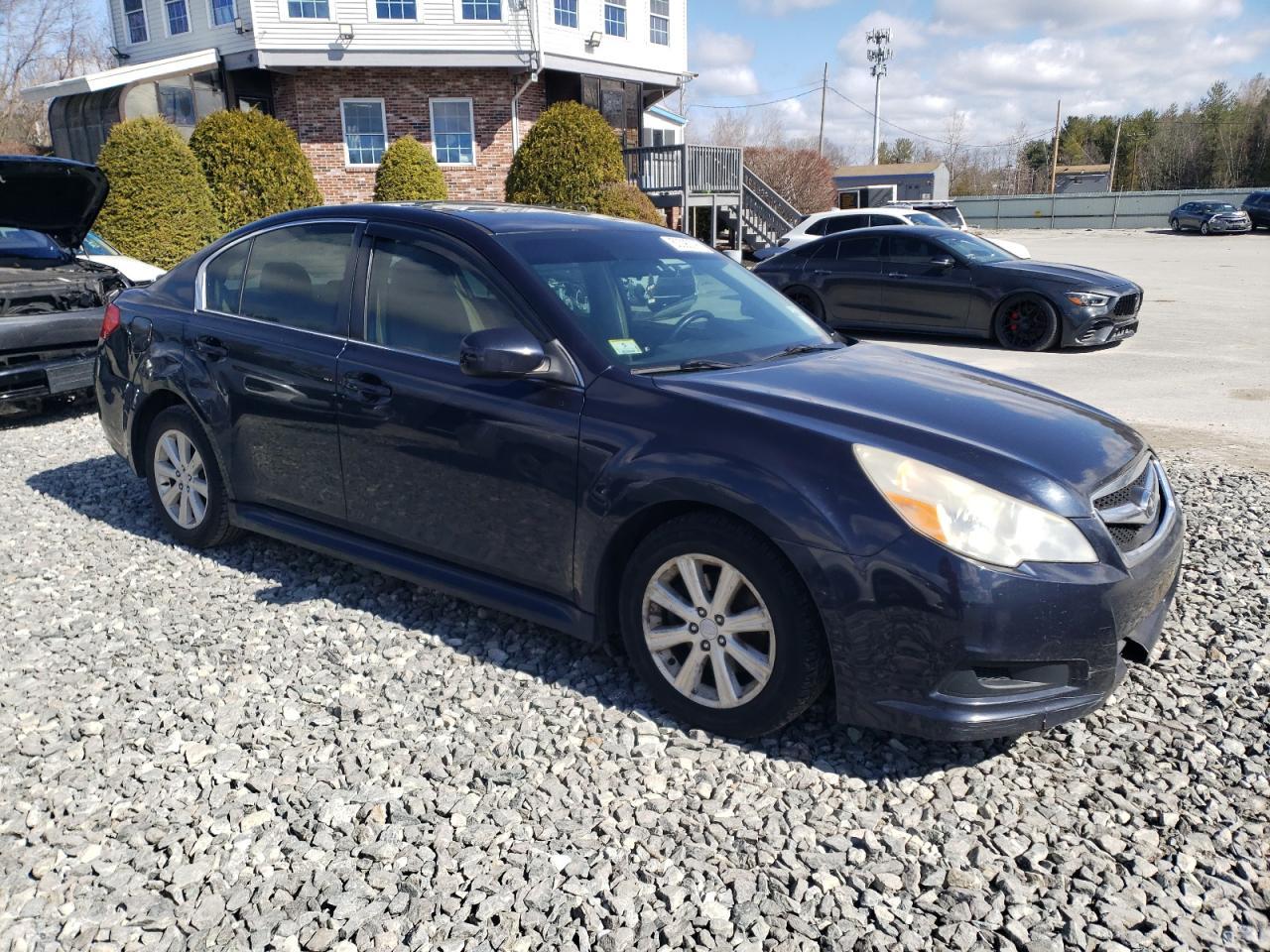 2012 SUBARU LEGACY 2.5 - Image 4