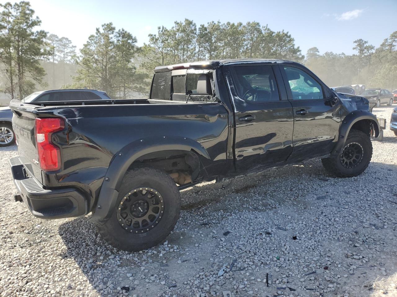2019 CHEVROLET SILVERADO - Фото 3