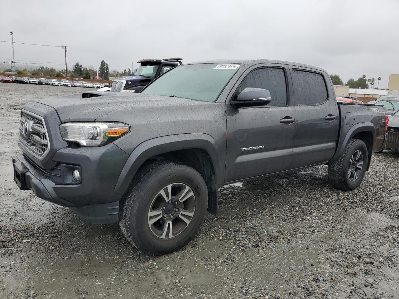 2017 TOYOTA TACOMA DOU