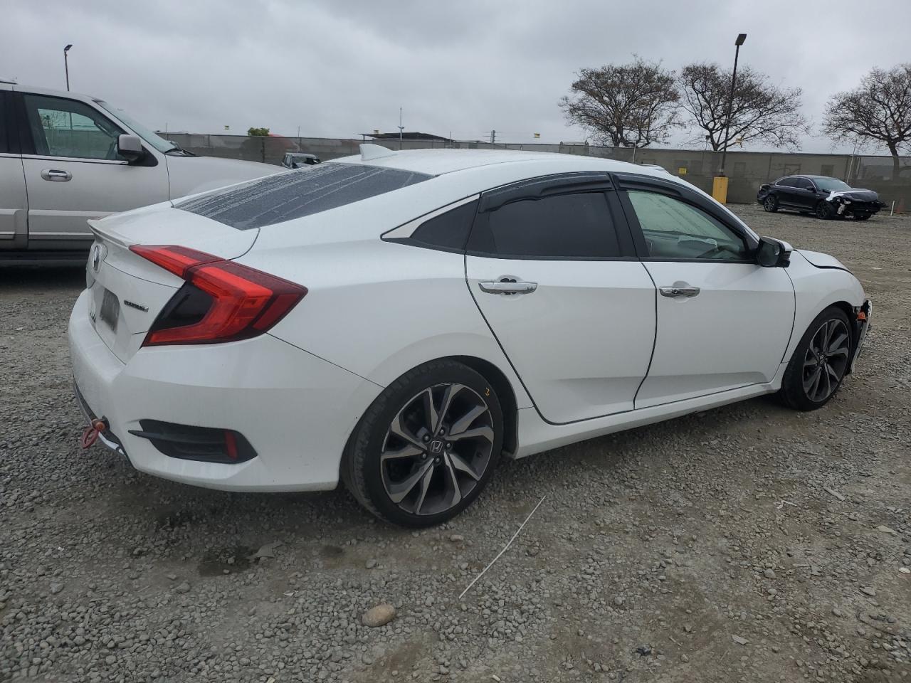 2019 HONDA CIVIC TOUR - Image 3
