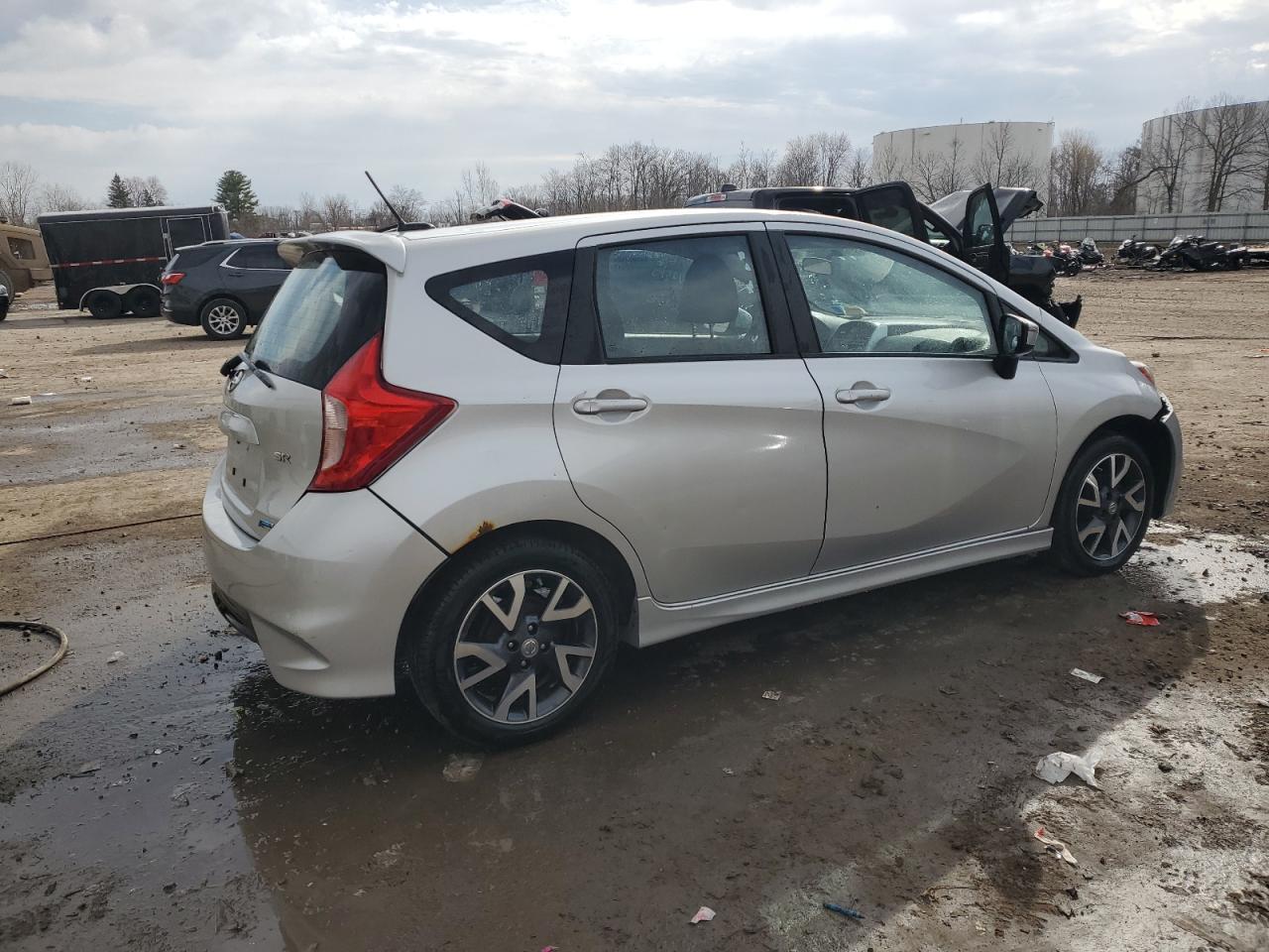 2015 NISSAN VERSA NOTE - Фото 3