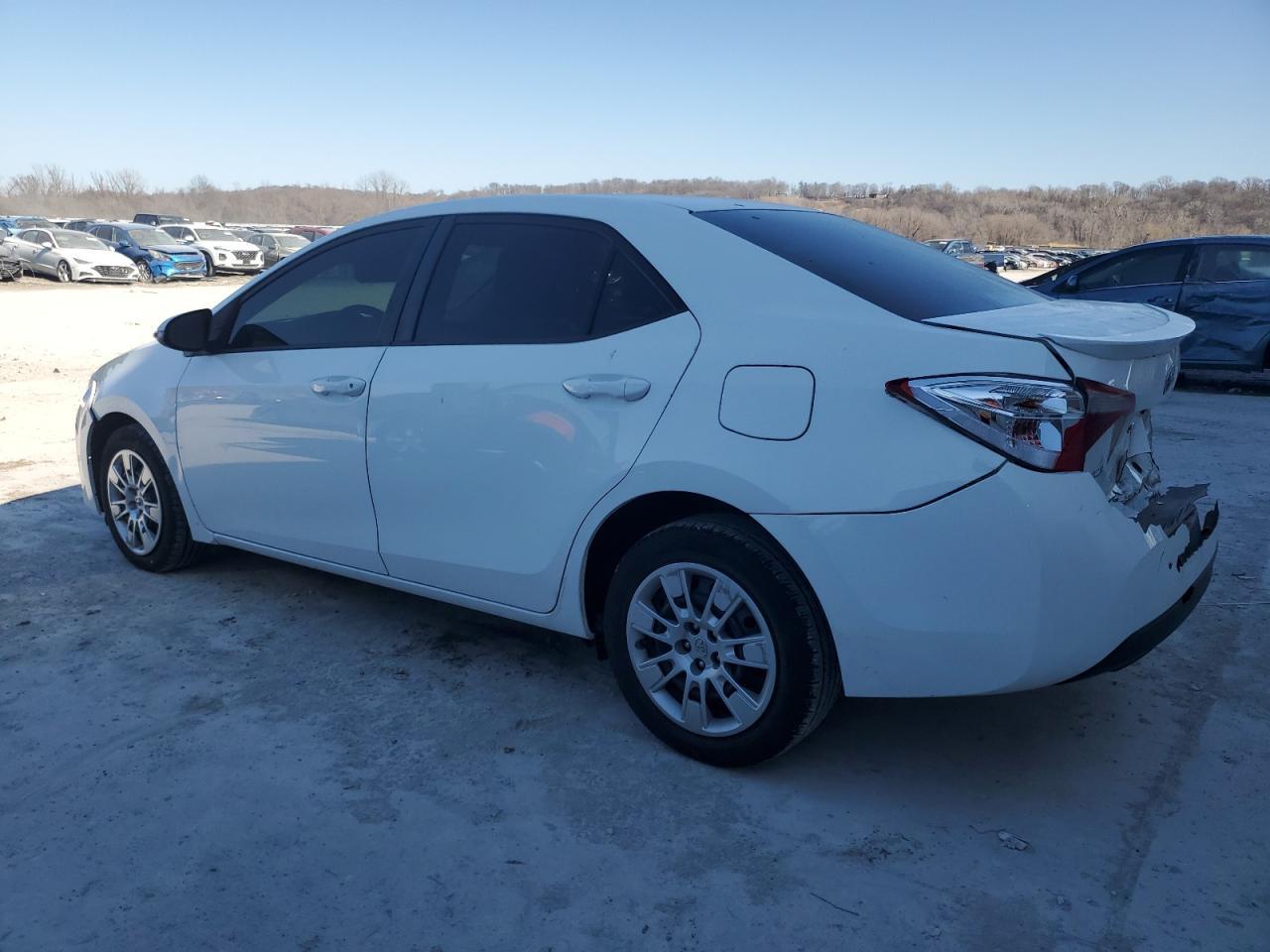2015 TOYOTA COROLLA L - Image 2