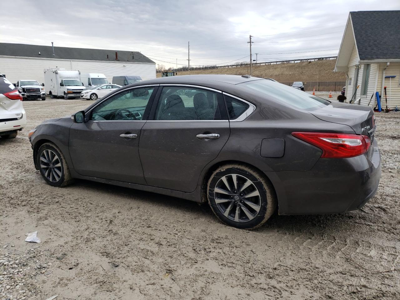 2017 NISSAN ALTIMA 2.5 - Image 2