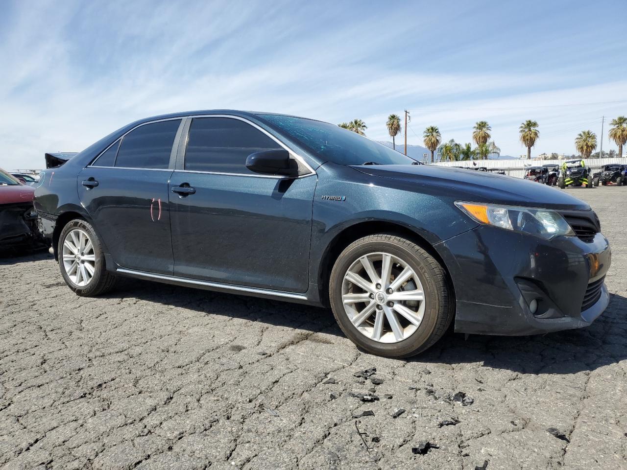 2012 TOYOTA CAMRY HYBR - Фото 4