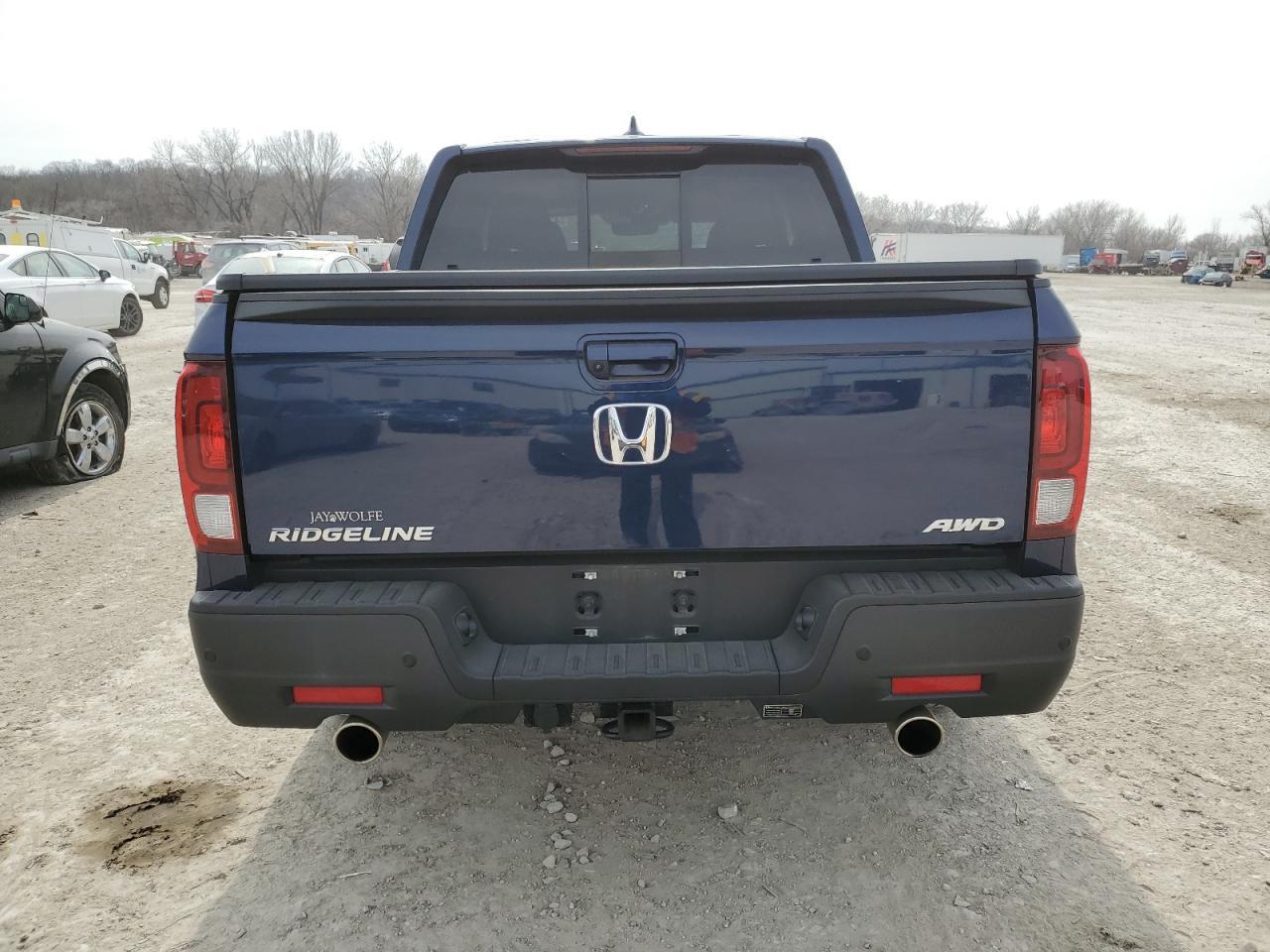 2021 HONDA RIDGELINE - Image 6