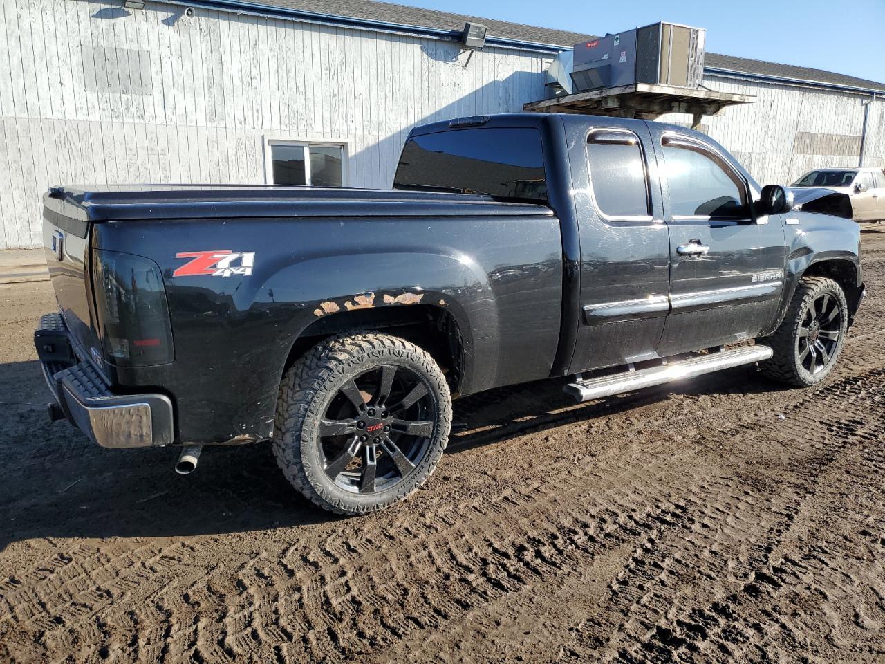 2011 GMC SIERRA K15 - Фото 3