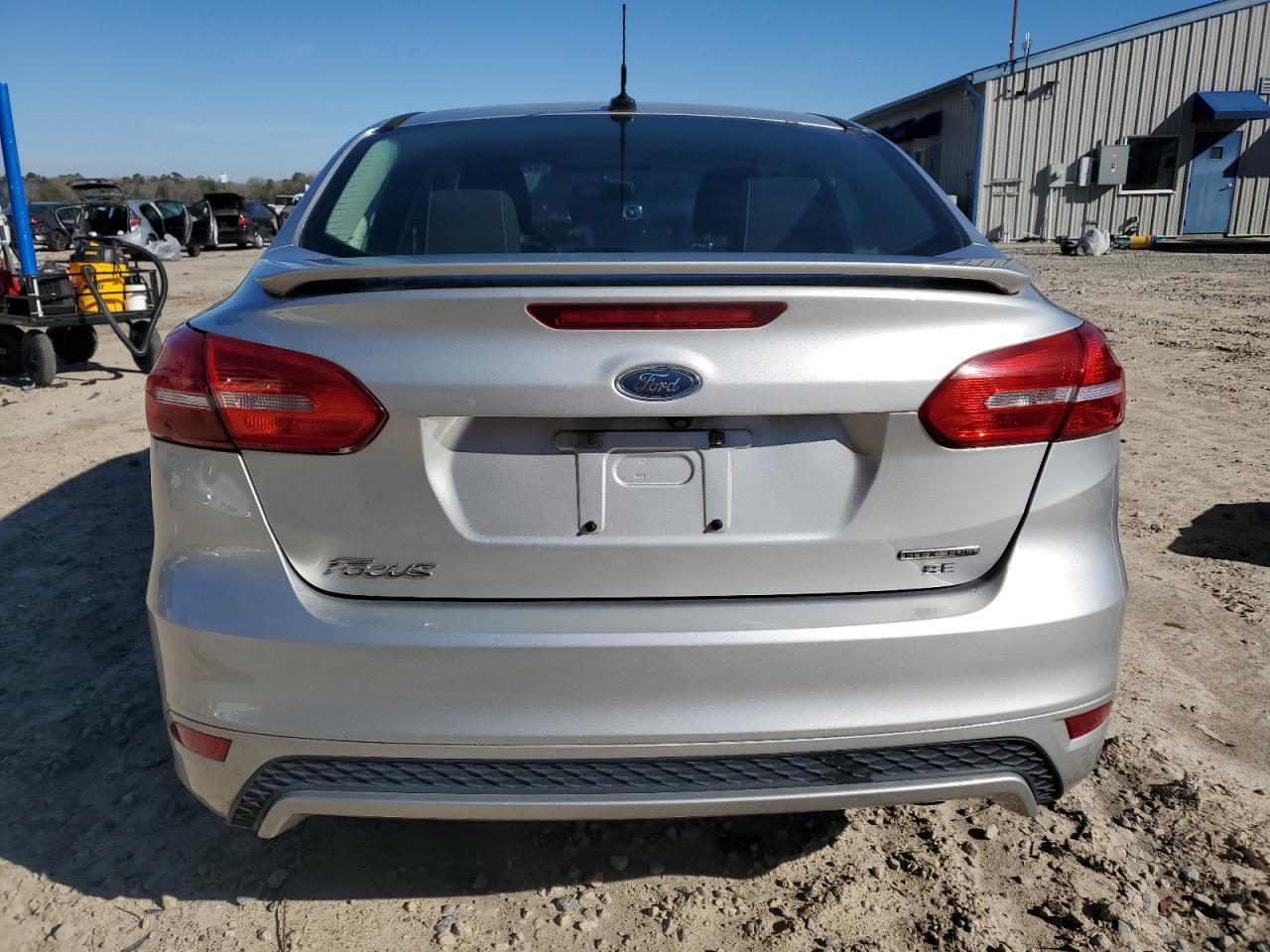 2016 FORD FOCUS SE - Фото 6