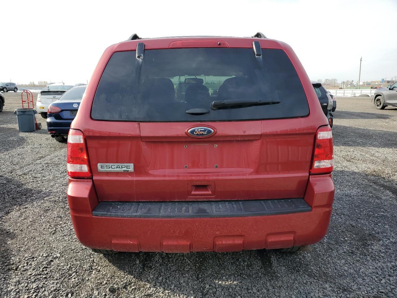 2012 FORD ESCAPE XLT - Image 6