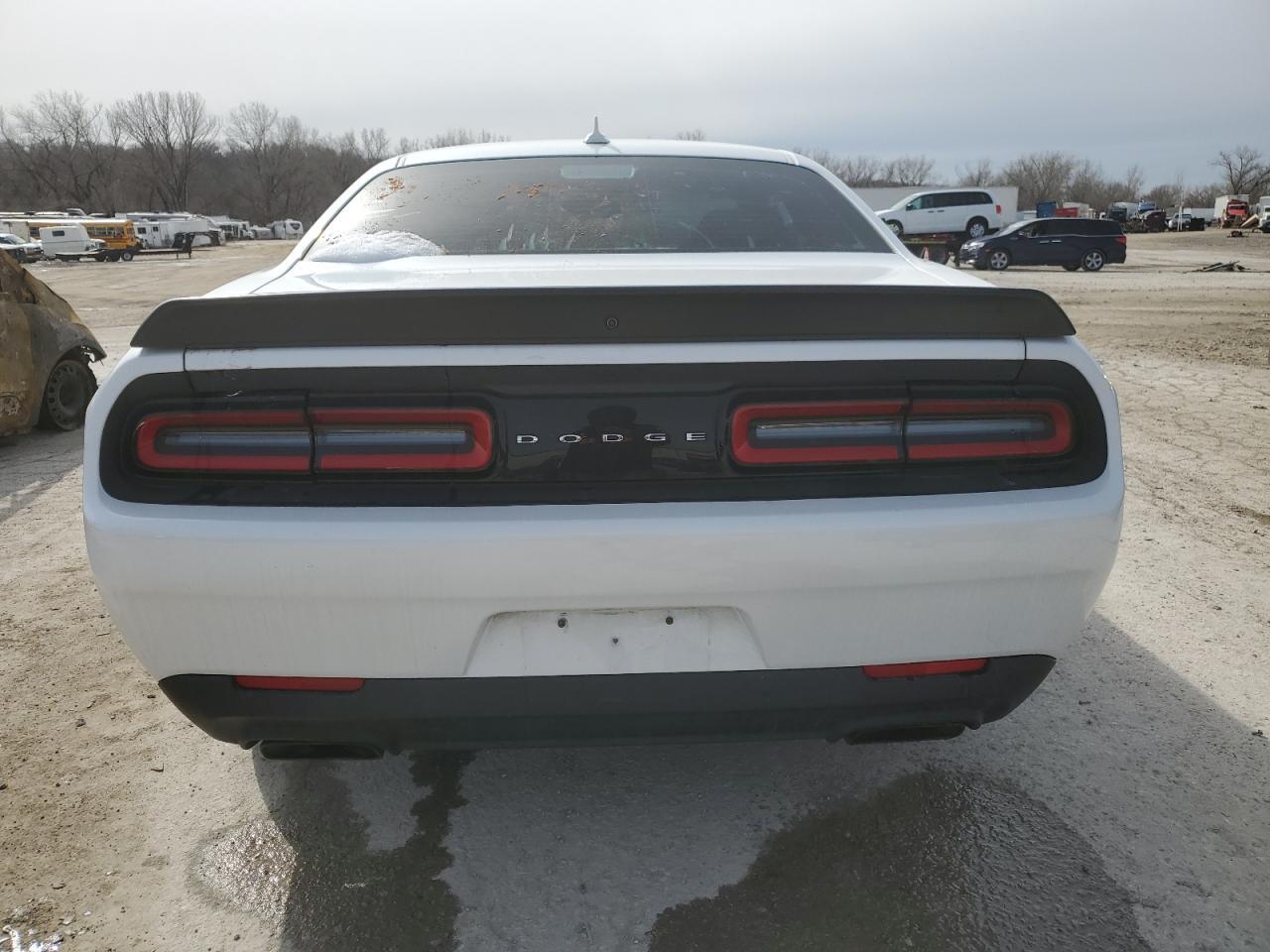 2016 DODGE CHALLENGER - Фото 6