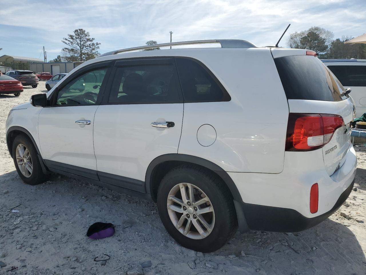 2015 KIA SORENTO LX - Image 2