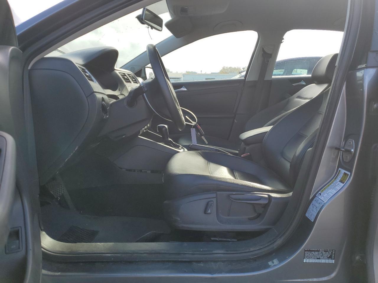 2014 VOLKSWAGEN JETTA SE - Фото 7