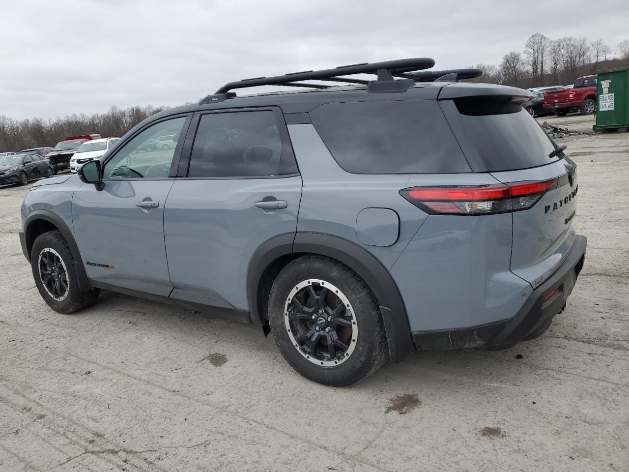 2023 NISSAN PATHFINDER - Фото 2