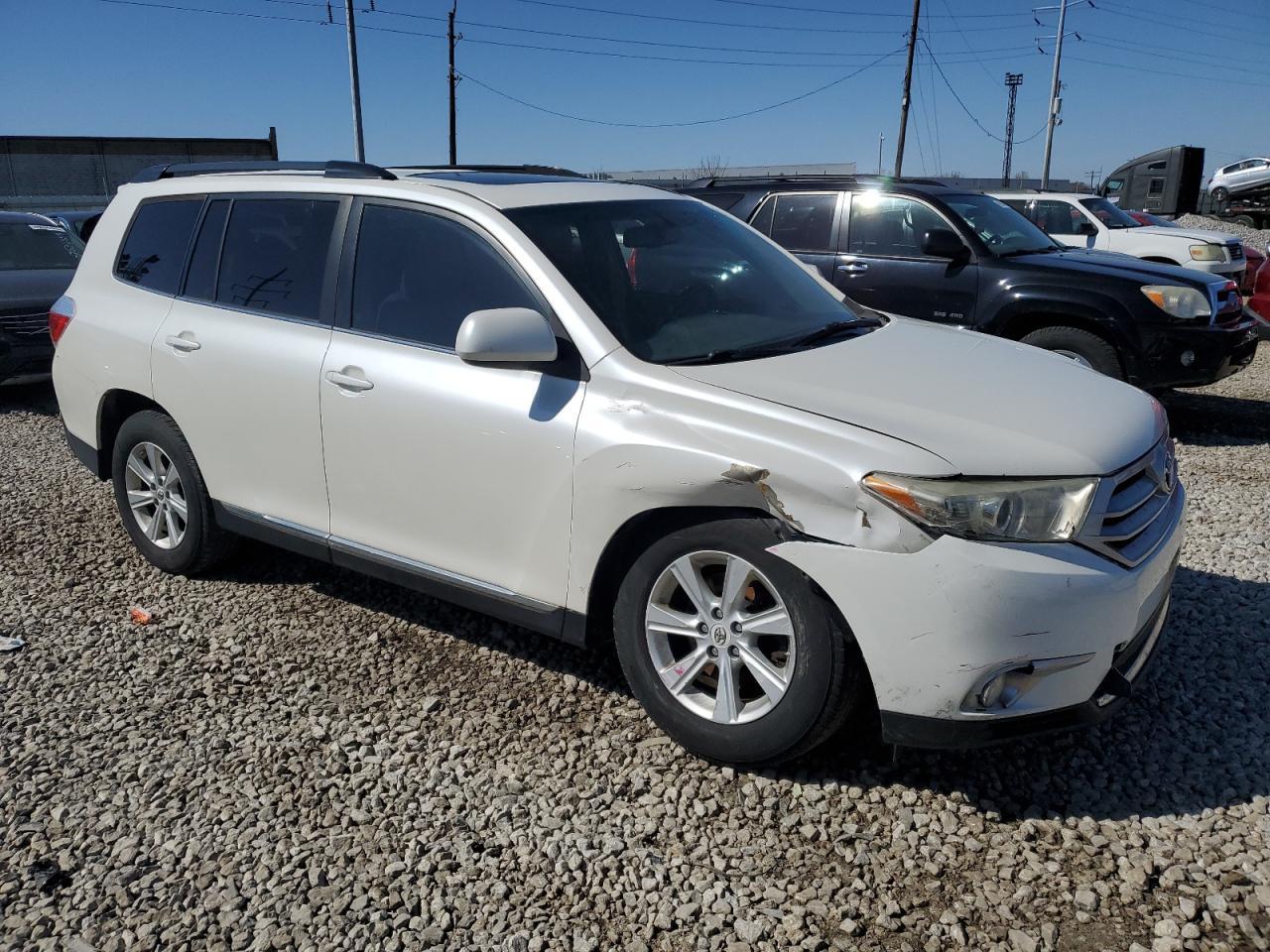 2012 TOYOTA HIGHLANDER - Image 4